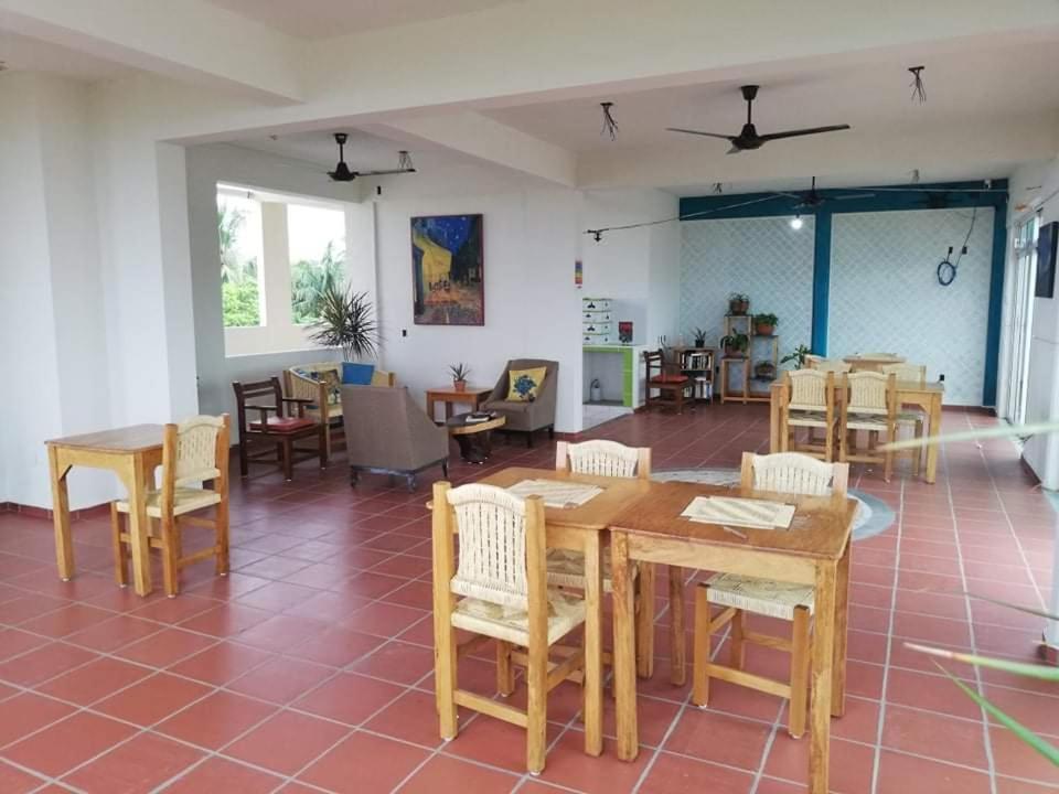 ホテル Casa Puerto Bonito & Private Coworking プエルト・エスコンディード エクステリア 写真